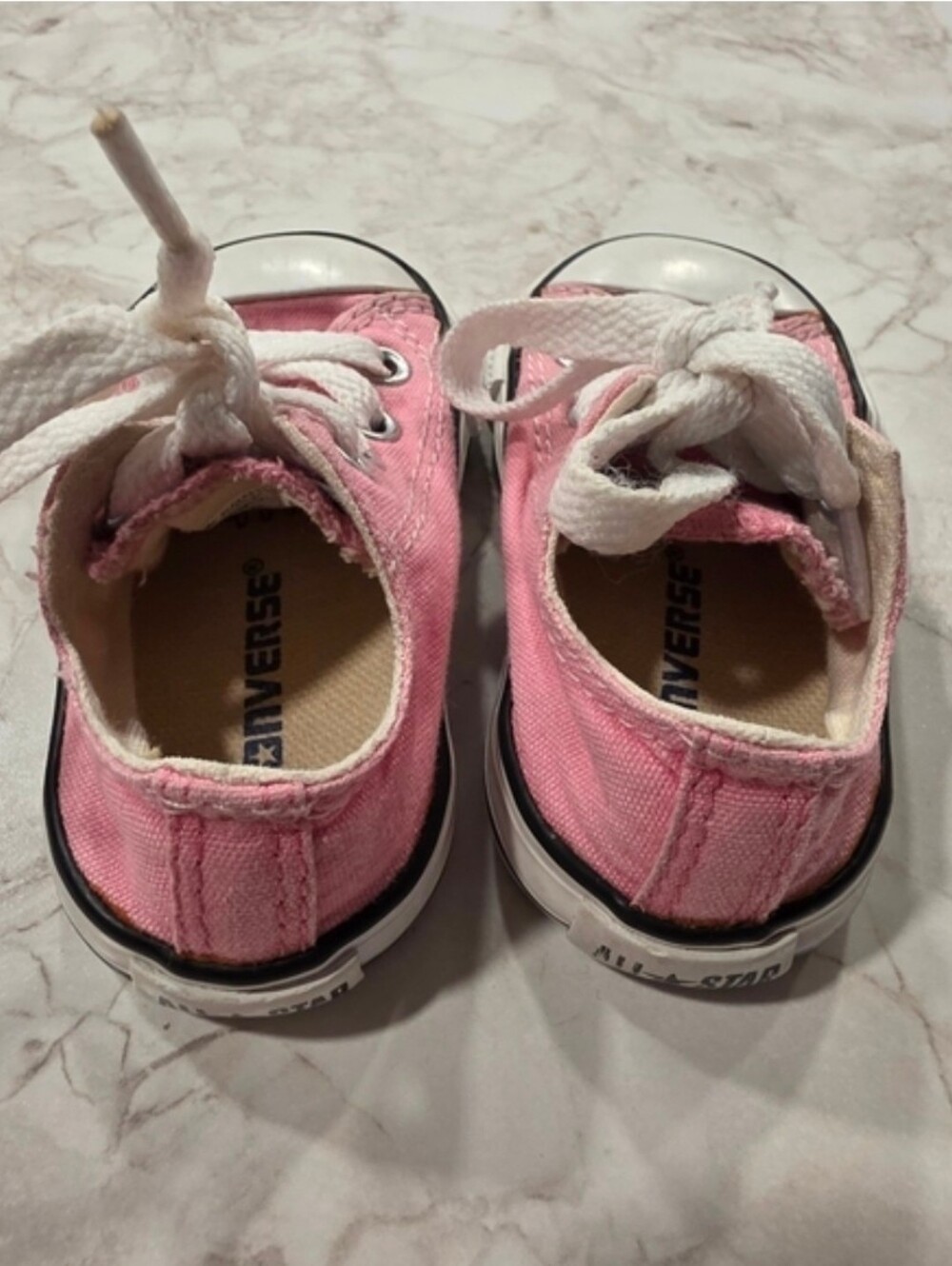 Baby Converse - Picture 4 of 5